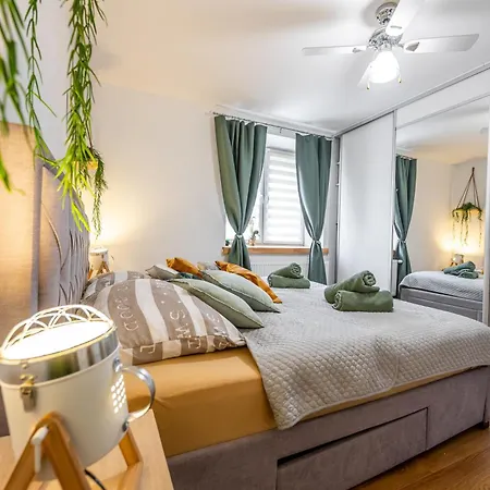 Appartement Blizko Stanice Center *